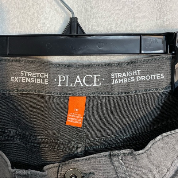 The Children’s Place Boys Grey Wash Straight Jeans - Picture 3 of 3